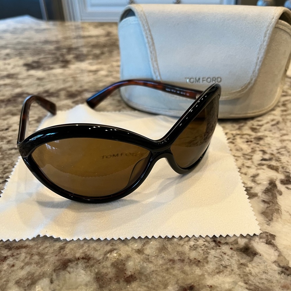Tom Ford Sophia brown sunglasses